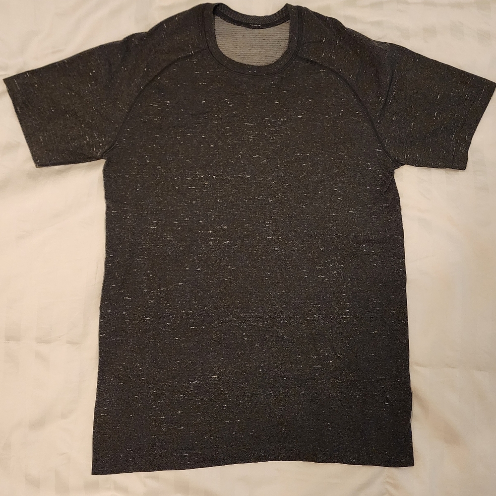 Lululemon Men's Top